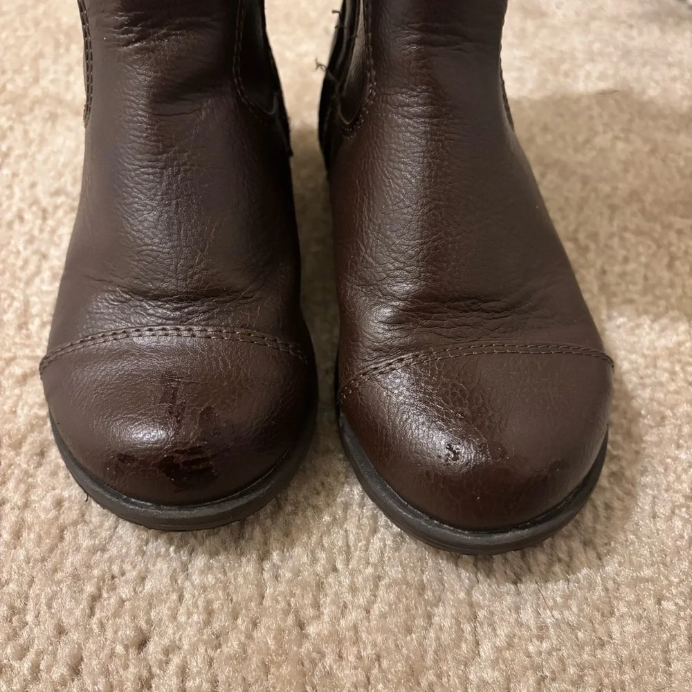 Stride Rite Brown Valerie Knee Length Leather-Like Boots Size 9